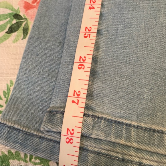 DG2-Diane Gilman Blue Straight Leg Jeans with Floral Embroidery - Picture 12 of 16